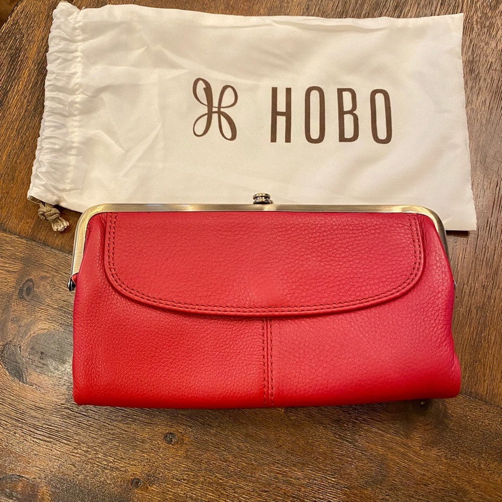 Hobo Lauren leather wallet in Scarlett red. Genuine leather. Brand new with tags